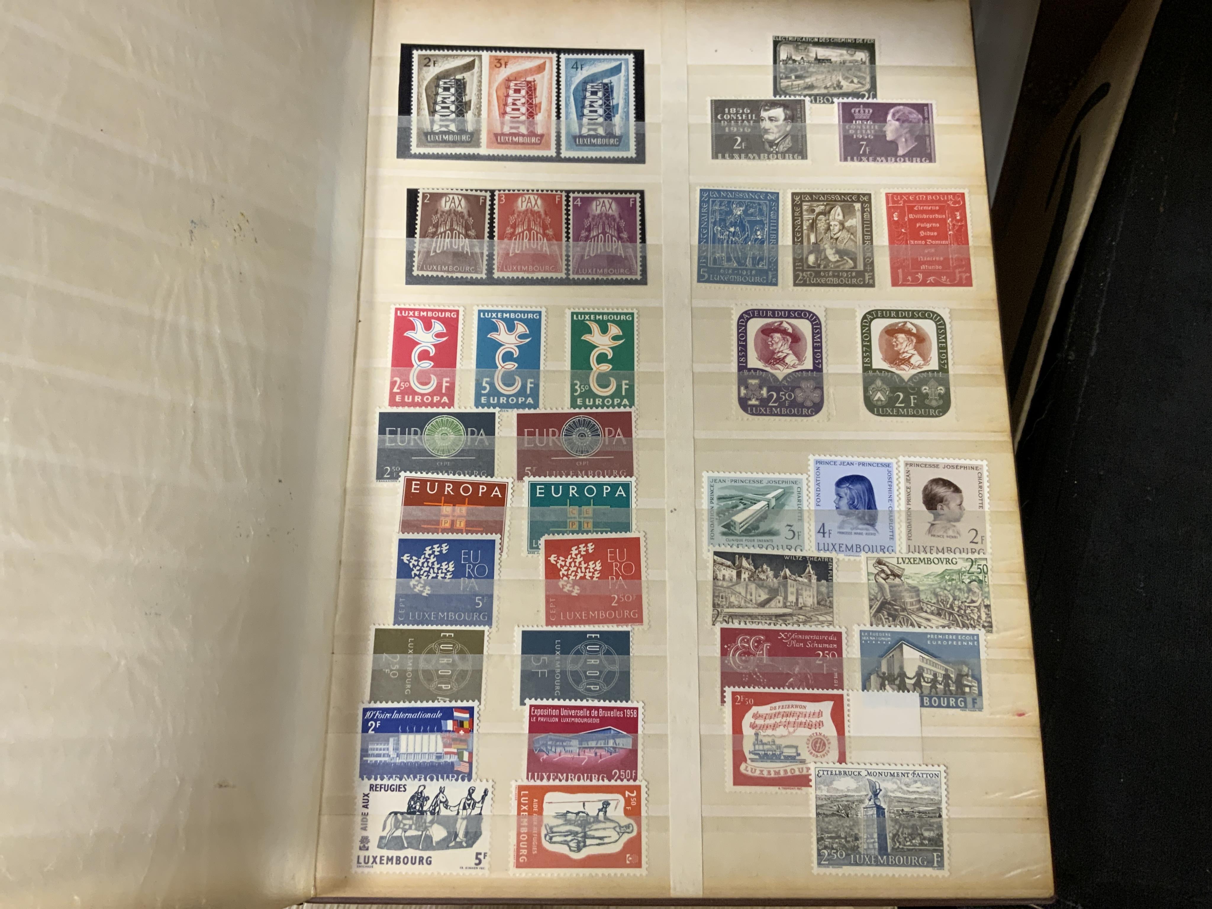 Five stamp albums, together with a quantity of loose leaves contained within a plastic box file, world stamps including; unused Belgium and German stamps with the theme of European Art, etc. unused part sheets of French